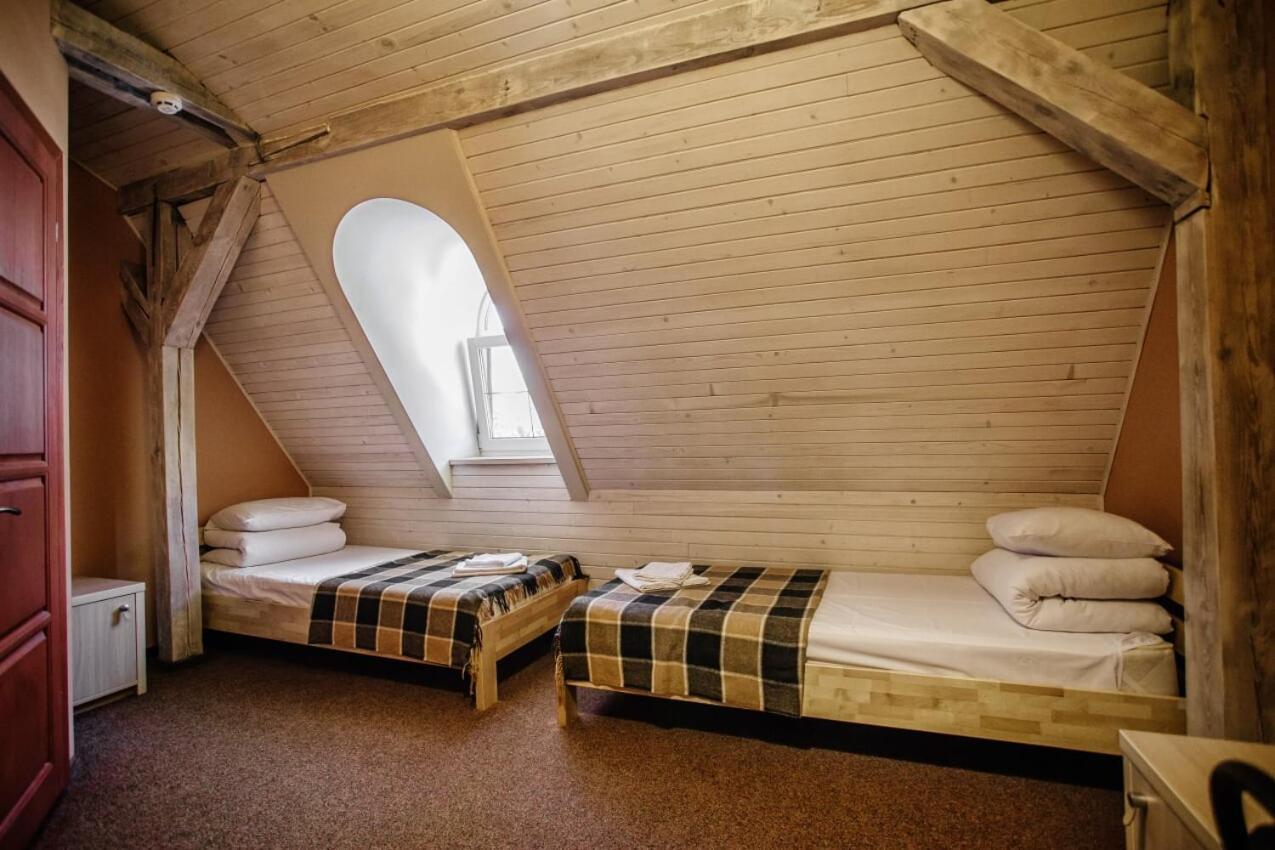 Guest House "Arkhistratyg" Lviv Bagian luar foto