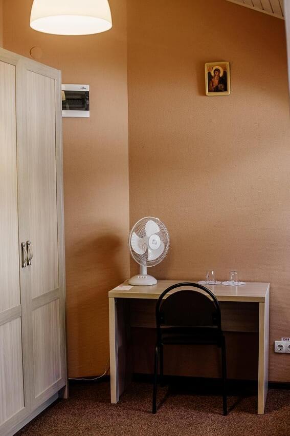 Guest House "Arkhistratyg" Lviv Bagian luar foto