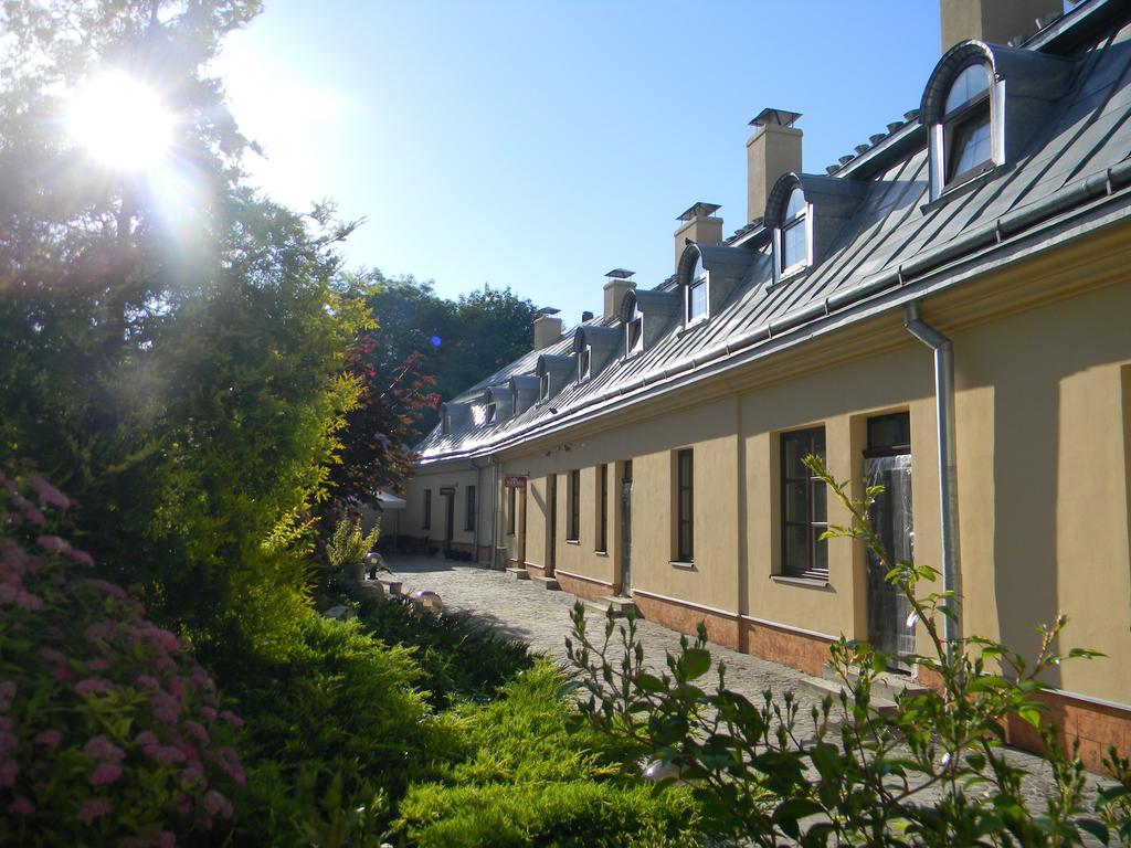 Guest House "Arkhistratyg" Lviv Bagian luar foto